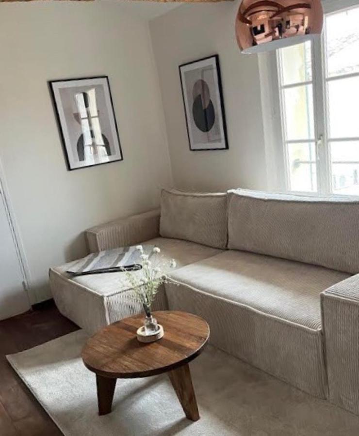 Apartment With Mediterranean Charm In The Heart Of The Provencal Market Antibes Exterior foto
