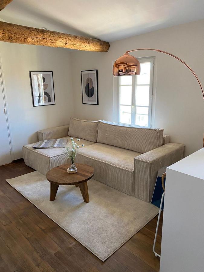 Apartment With Mediterranean Charm In The Heart Of The Provencal Market Antibes Exterior foto